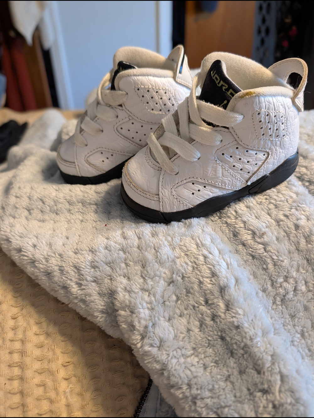 Jordan 6 Retro Toddlers Shoes White/Black-Alligator